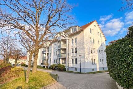 Bezugsfreie 2- Zimmerwohnung! Moderne EBK! Balkon! Stellplatz! - Pirna