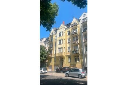 1ZKB Altbau Appartement mit Erker und Hochbett in FH Wi Nähe - Wiesbaden Klarenthal