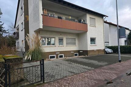 Büro - Praxisräume in Mainz mit 1 Garage + 3 KFZ Stellplätze