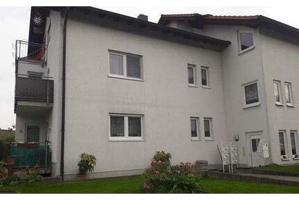 Zwei Eigentumswohnungen im 90er Jahre Neubau - Dahlen Großböhla