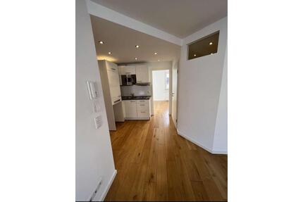 Wohnung Sachsenhausen-Nord - 1.390,00&nbsp;EUR Kaltmiete, ca.&nbsp; 38,00&nbsp;m&sup2; in Frankfurt am Main (PLZ: 60594) Sachsenhausen