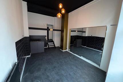 Gewerbe oder Wohnung? 65 m² in Kiel – zentrale Lage von privat