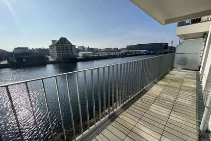 Wohnung zum Mieten in Berlin 1.627,85 € 63.95 m²
