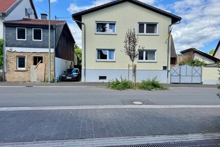 Großzügiges Einfamilienhaus mit großem Grundstück - Gaugrehweiler