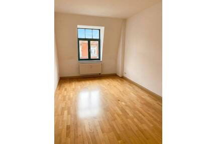 Gepflegte 3-Raumwohnung im 3. OG | Bad mit Badewanne & WMA | offene Küche - Dresden Pieschen-Süd