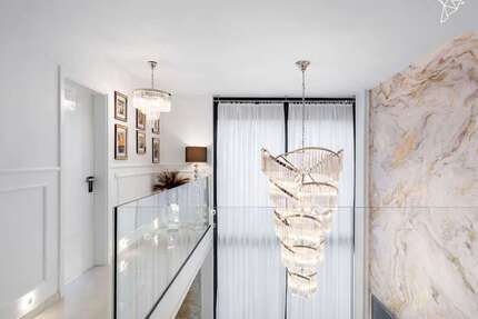 Haus zum Kaufen in Langen (Hessen) 2.000.000,00 € 292 m²