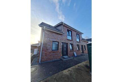 DHH 4 Zim. 105m² KfW 55EE Erstbezug 1.05.oder 01.04.2026 - Bispingen