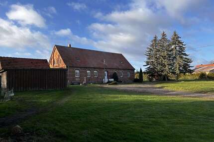 Haus zum Kaufen in Dargun 259.000,00 € 195 m²