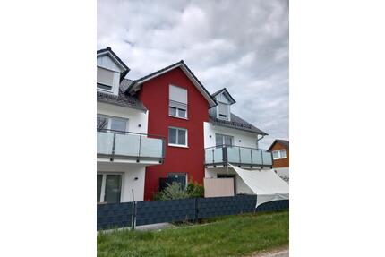 Hochwertige 3 ZKB-Whg. mit EBK und Garten - Pförring