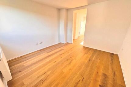 Moderne 2-Zimmer-Wohnung (51qm) Erstbezug | EBK + Echtholzparkett - Ebermannstadt