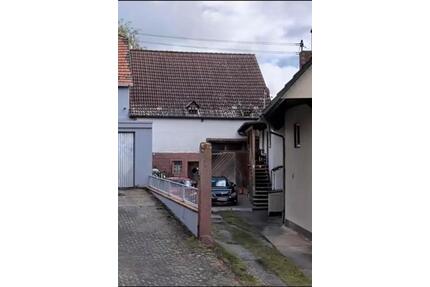 Doppelhaushälfte - 149.000,00&nbsp;EUR Kaufpreis, ca.&nbsp; 110,00&nbsp;m&sup2; in Wertheim (PLZ: 97877)