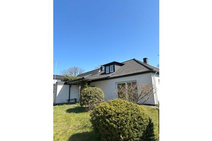 Haus zur Miete in Lilienthal - 1.800,00&nbsp;EUR Kaltmiete, ca.&nbsp; 185,00&nbsp;m&sup2; in Lilienthal (PLZ: 28865)