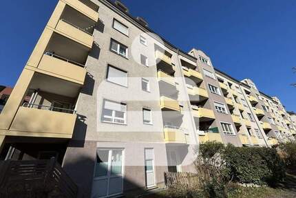 zu Fuß in die Innenstadt...2-Zi.-ETW in Erlangen - zentrumsnah