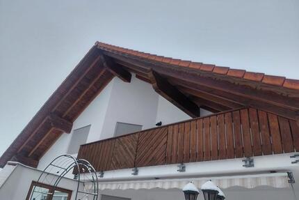 3 Zimmer DG-Wohnung - 800,00&nbsp;EUR Kaltmiete, ca.&nbsp; 103,00&nbsp;m&sup2; in Legau (PLZ: 87764)