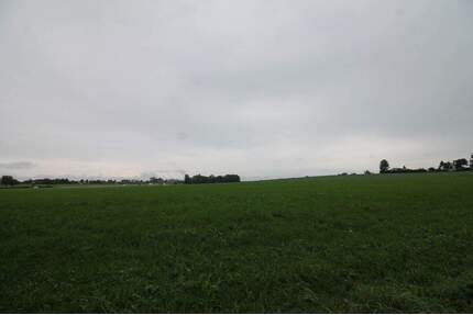 Zorneding-Pöring: 899 m² Baugrund - Eckgrundstück