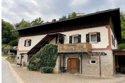 Haus zu verkaufen - 295.000,00&nbsp;EUR Kaufpreis, ca.&nbsp; 229,00&nbsp;m&sup2; in Saldenburg (PLZ: 94163)