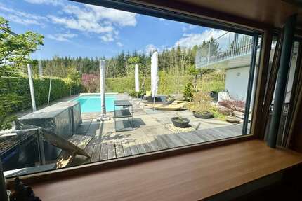 Haus zum Kaufen in Deggendorf 1.390.000,00 € 201.06 m²