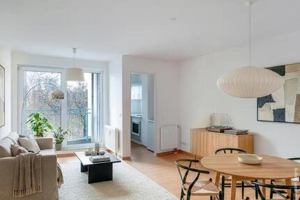 Wohnung mit Blick auf Volkspark Friedrichshain inkl. Tiefgarage - Berlin Pankow