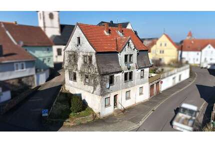 Haus zum Kaufen in Herbstein 65.000,00 € 225 m²