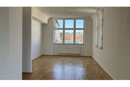Wohnung zum Mieten in Berlin 3.242,08 € 180.93 m²