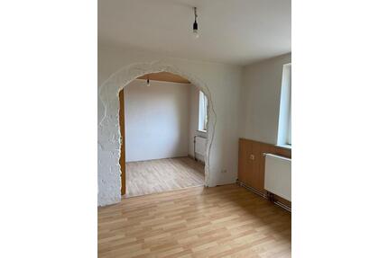Attraktive 2,5-Zimmer-Wohnung in ruhiger, gut angebundener Lage - Leichlingen (Rheinland)