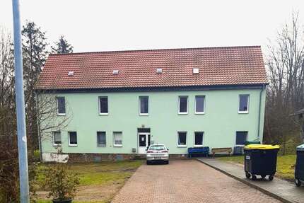 Haus zum Kaufen in Oschersleben 399.000,00 € 749 m²