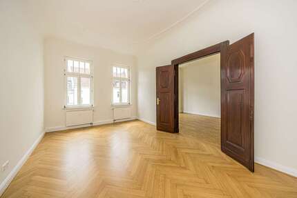 Wohnung zum Kaufen in Leipzig 640.000,00 € 132.58 m²