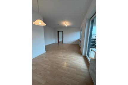 Lichtdurchflutete 2-Zimmer Wohnung in Heumaden - Calw