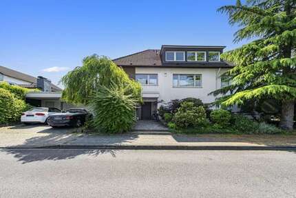 Haus zum Kaufen in Radevormwald-Innenstadt 794.000,00 € 370 m²