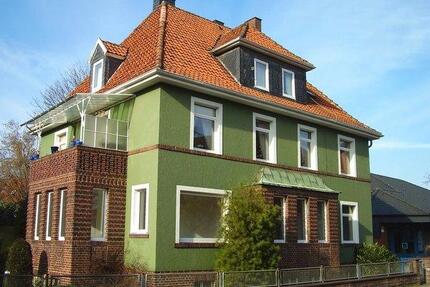 Bückeburg Mitte, 3 Z K B, Altbau renovieret, im 2. OG