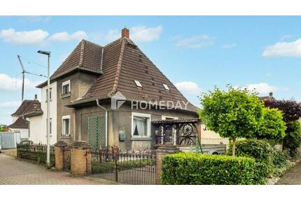 Gemütliche Doppelhaushälfte mit Charme, Gartenidylle und Potenzial - Hamm Heessen