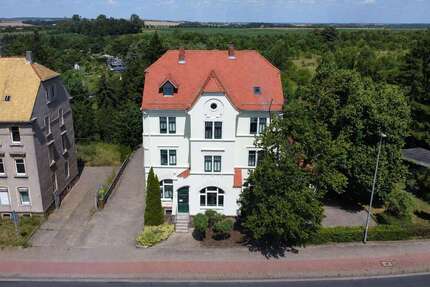 Haus zum Kaufen in Oschatz 385.000,00 € 313.03 m²