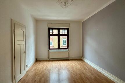 Schöne 4-Zimmer-Altbauwohnung in Frankfurt-Heddernheim - Frankfurt am Main Nord-West