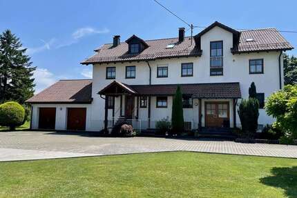 Haus zum Kaufen in Biberbach 835.000,00 € 300 m²