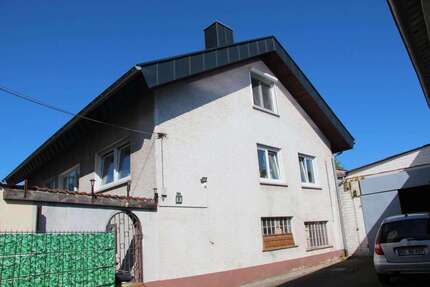 Haus zum Kaufen in Schlitz 295.000,00 € 260 m²