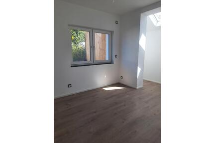 Helle und moderne 4-Zimmer-Wohnung in Dohrenbach zu vermieten. - Witzenhausen