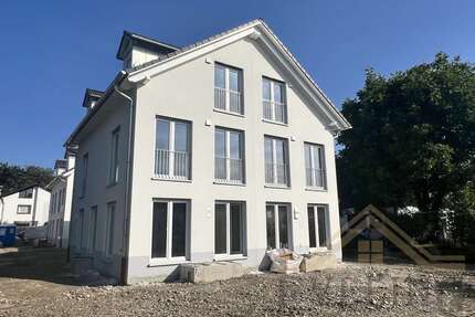 Haus zum Kaufen in Grasbrunn Neukeferloh 1.295.000,00 € 119 m² - Grasbrunn / Neukeferloh