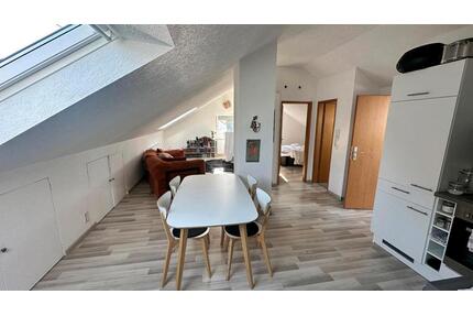 Helle 2- Zimmer DG-WOHNUNG - 650,00&nbsp;EUR Kaltmiete, ca.&nbsp; 46,00&nbsp;m&sup2; in Geislingen an der Steige (PLZ: 73312)