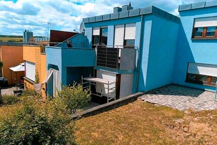 schönes Reihenhaus mit eigenem Garten - Haßfurt