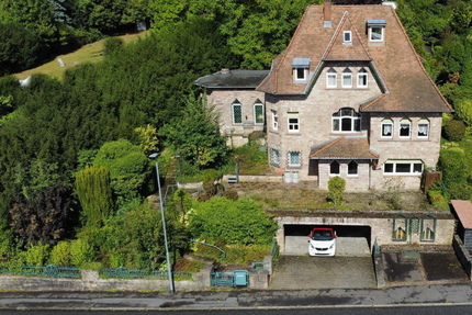 AS-Immobilien +++Stilvolle Villa mit Bürofläche - Ein architektonisches Unikat in Bad Orb+++