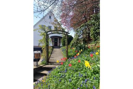 Einfamilienhaus Mehrgenerationenhaus Wohnen & Arbeiten - Lindlar