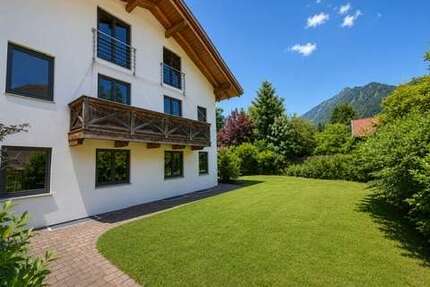 Haus zum Kaufen in Schliersee Neuhaus 1.450.000,00 € 200 m² - Schliersee / Neuhaus