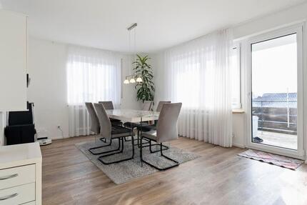 Großzügige 4,5-Zimmer-Wohnung mit Raum für Leben und Rückzug. - Rottenburg am Neckar