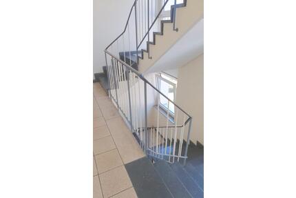 2Zimmer Berlin Steglitz 1.OG Balkon EBK Bad 54m² frei privat