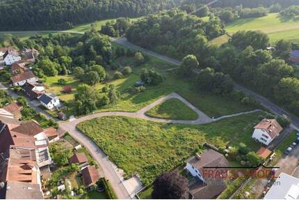 Verwirklichen Sie hier Ihren Traum vom Eigenheim Baugrundstück Einzelhaus Bebauung T E N G E N - Tengen