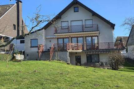 Haus zum Kaufen in Odenthal 720.000,00 € 238 m²