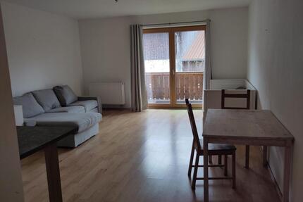 Helle 2-Zimmer Wohnung (ca.48qm) mit großem Balkon- ab sofort - Aying