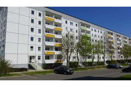 Wohnung zum Mieten in Borna 296,00 € 53.74 m²