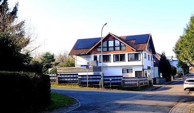 VIEL PLATZ FÜR GROßE PLÄNE - 295.000,00&nbsp;EUR Kaufpreis, ca.&nbsp; 300,00&nbsp;m&sup2;&nbsp;Wohnfl&auml;che in Nienstädt (PLZ: 31688)