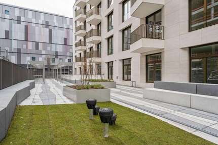 Wohnung zum Mieten in Berlin 1.700,00 € 61.33 m²